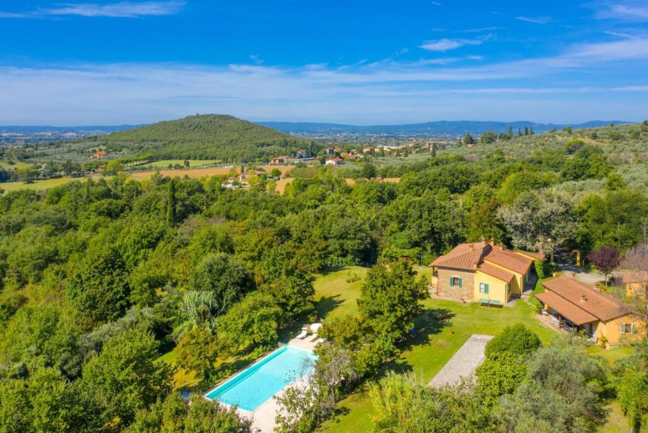 Villa Casale Federica อาเรซโซ ภายนอก รูปภาพ