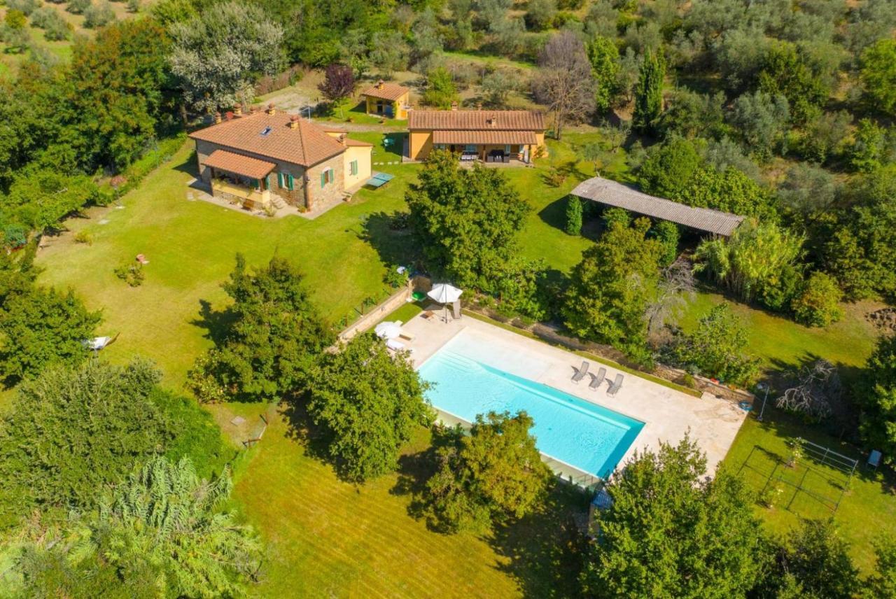 Villa Casale Federica อาเรซโซ ภายนอก รูปภาพ